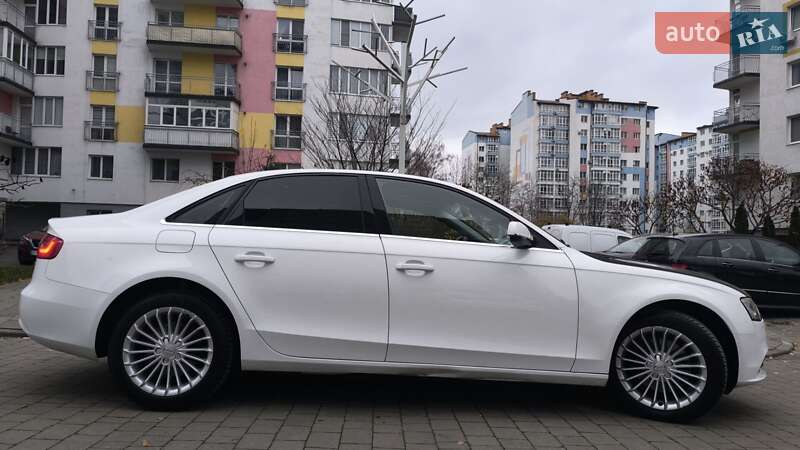 Седан Audi A4 2014 в Івано-Франківську