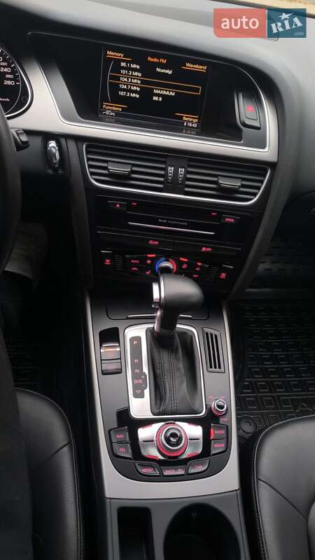 Седан Audi A4 2014 в Івано-Франківську