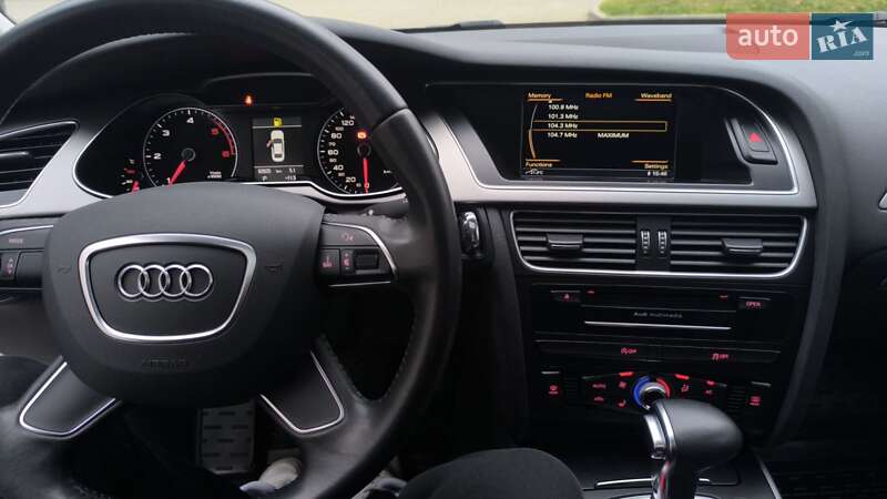 Седан Audi A4 2014 в Івано-Франківську