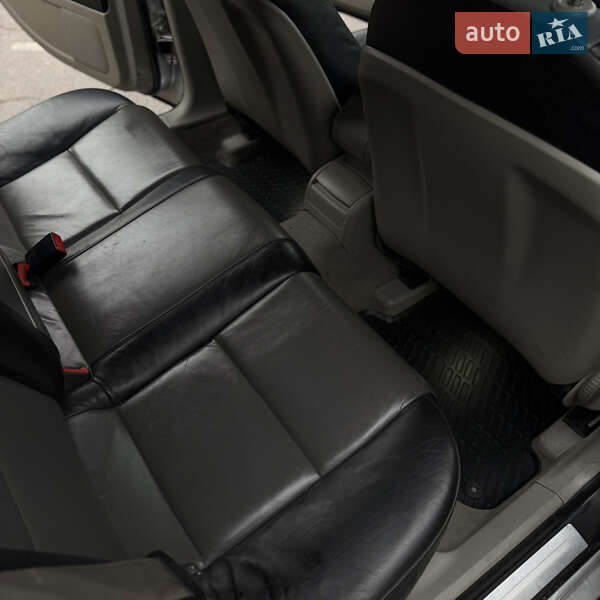 Седан Audi A4 2005 в Киеве фото 10 Седан Audi A4 2005 в Киеве