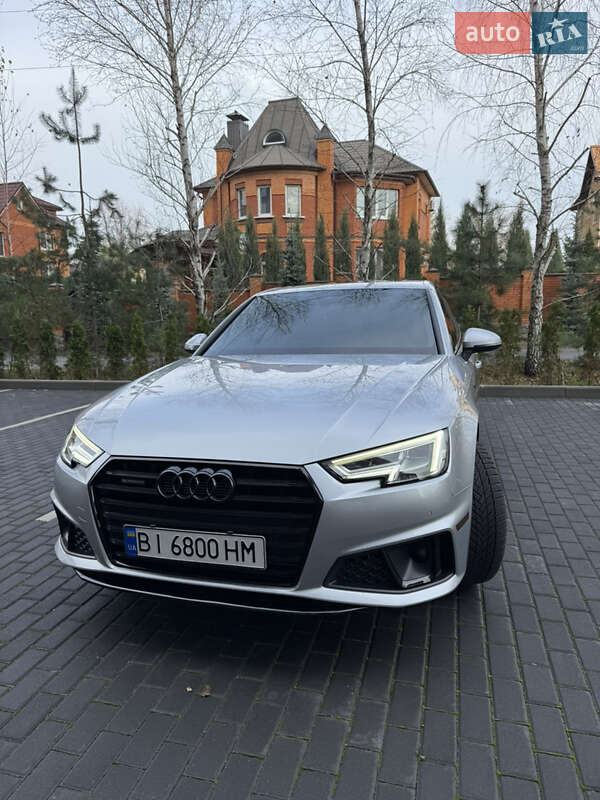 Седан Audi A4 2015 в Полтаве