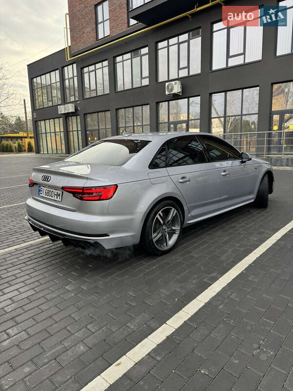 Седан Audi A4 2015 в Полтаве