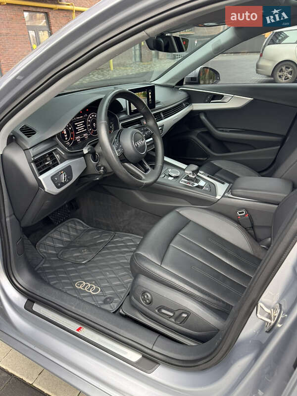 Седан Audi A4 2015 в Полтаве