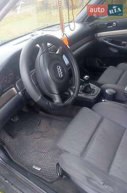 Седан Audi A4 1999 в Стрые