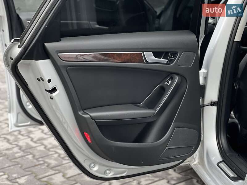 Седан Audi A4 2013 в Тернополе