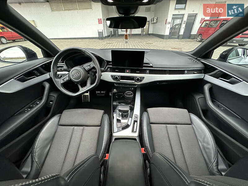 Универсал Audi A4 2019 в Ровно