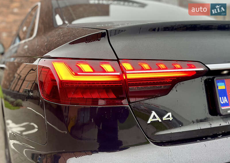 Седан Audi A4 2020 в Києві
