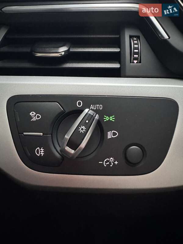 Універсал Audi A4 2018 в Івано-Франківську