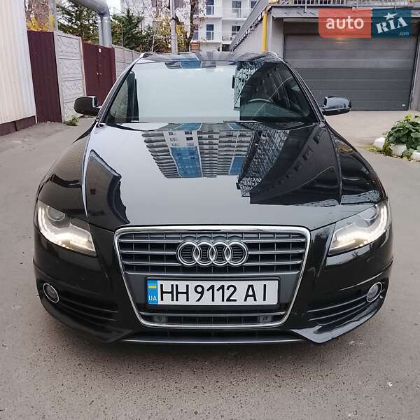 Audi A4 2011