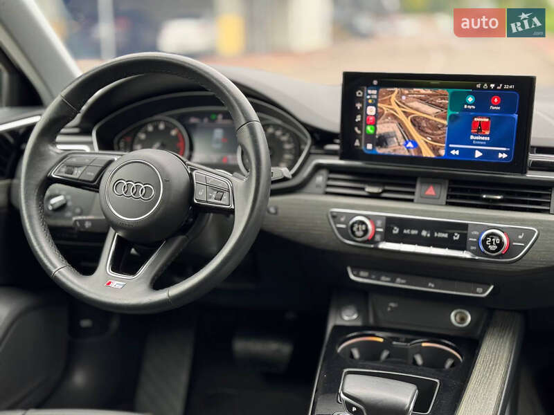 Седан Audi A4 2021 в Києві