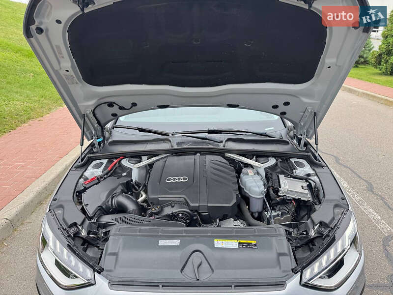 Седан Audi A4 2021 в Києві