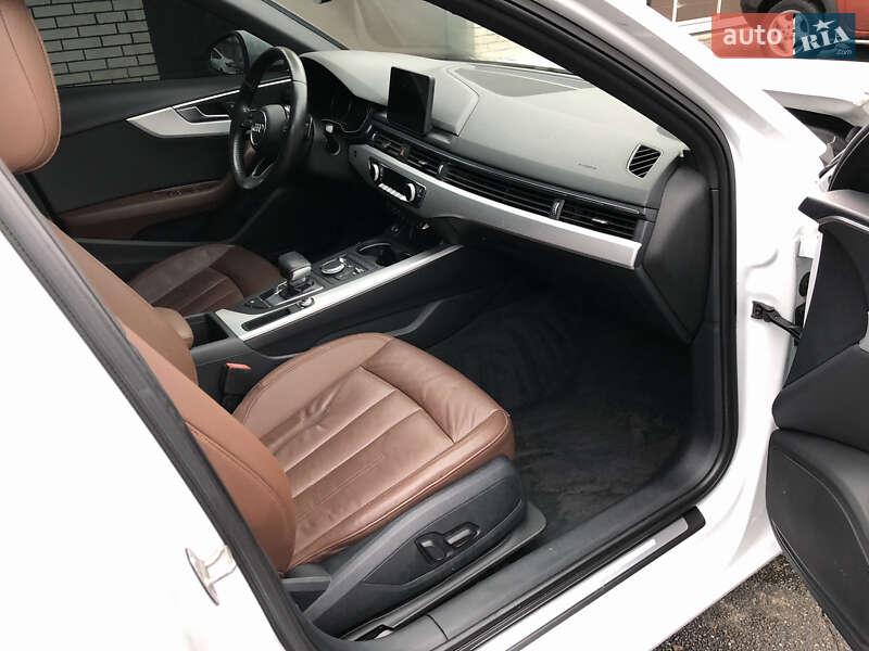 Седан Audi A4 2017 в Ирпене