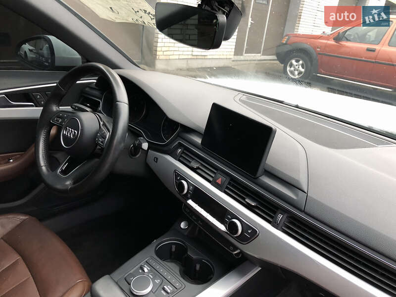 Седан Audi A4 2017 в Ирпене