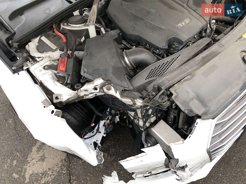 Седан Audi A4 2017 в Ирпене