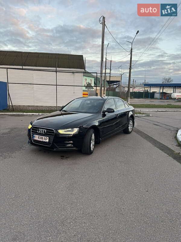Седан Audi A4 2012 в Білій Церкві