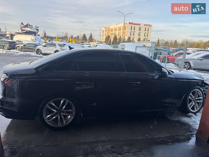 Седан Audi A4 2020 в Львові