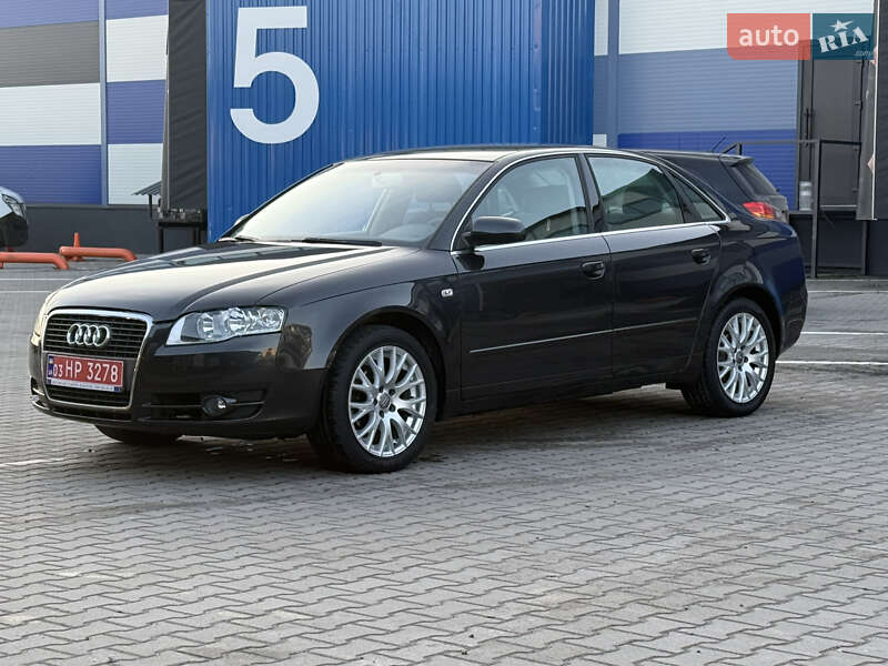 Седан Audi A4 2007 в Ровно