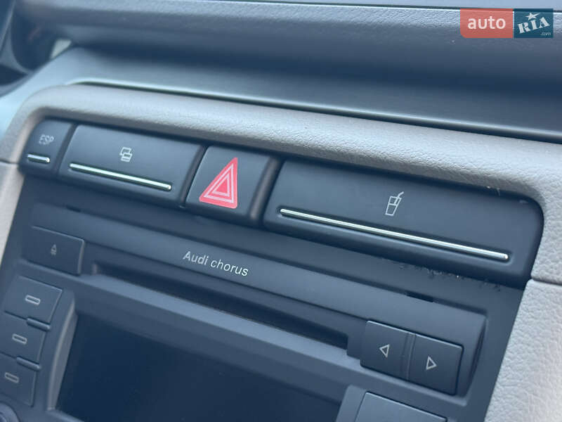 Седан Audi A4 2007 в Ровно