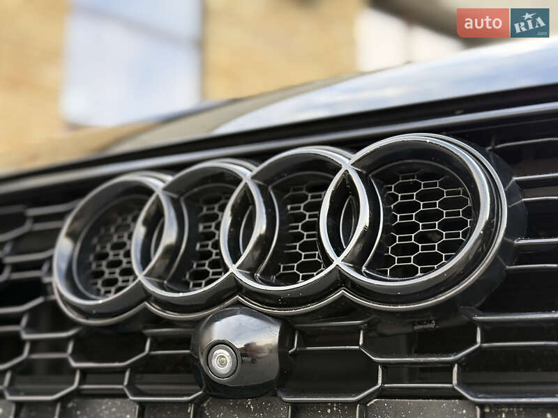 Седан Audi A4 2017 в Луцке