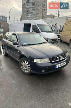 Универсал Audi A4 2001 в Киеве