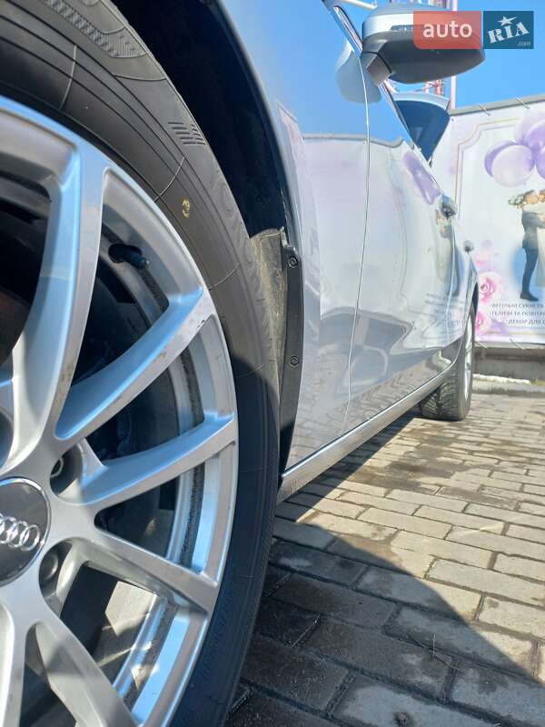 Универсал Audi A4 2020 в Лубнах