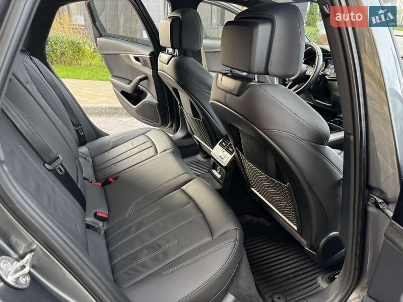 Седан Audi A4 2020 в Киеве