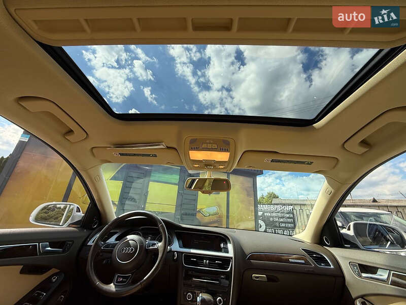 Седан Audi A4 2015 в Стрию