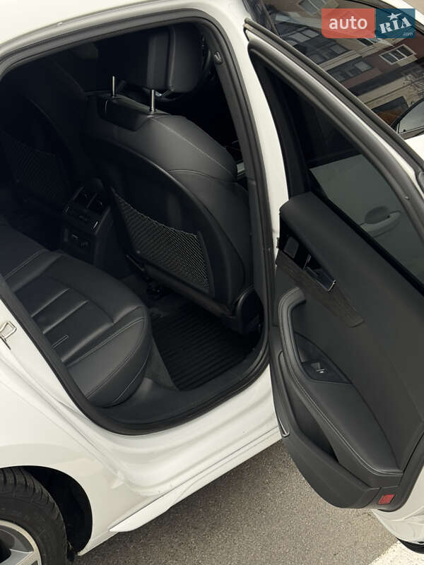 Седан Audi A4 2020 в Гайвороне фото 10 Седан Audi A4 2020 в Гайвороне