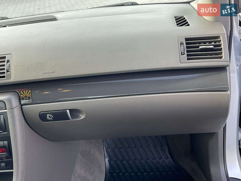 Седан Audi A4 2003 в Вінниці