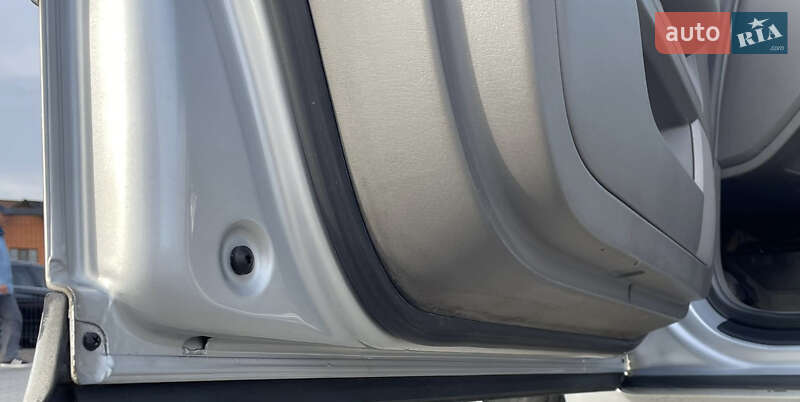 Седан Audi A4 2003 в Вінниці