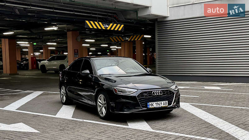 Audi A4 2019