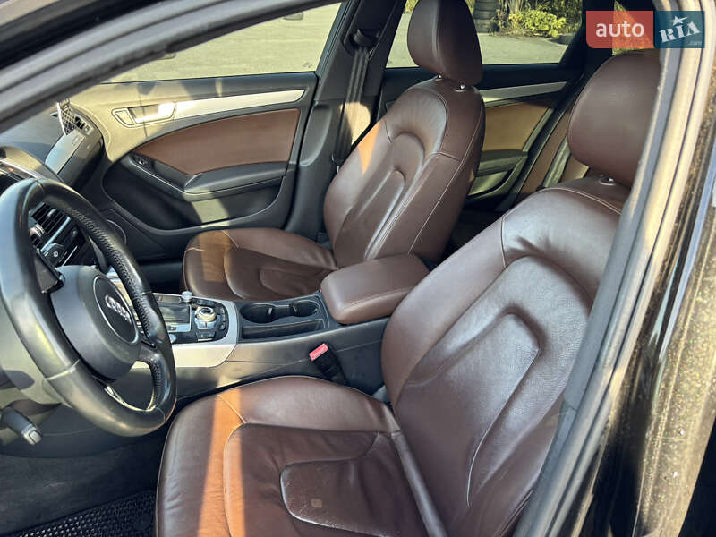 Седан Audi A4 2015 в Хмельницком