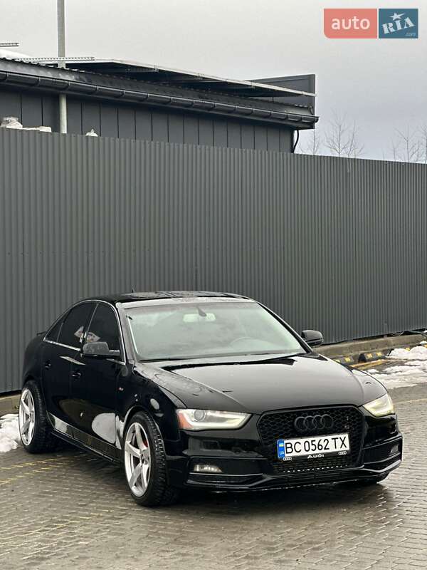 Седан Audi A4 2013 в Львове