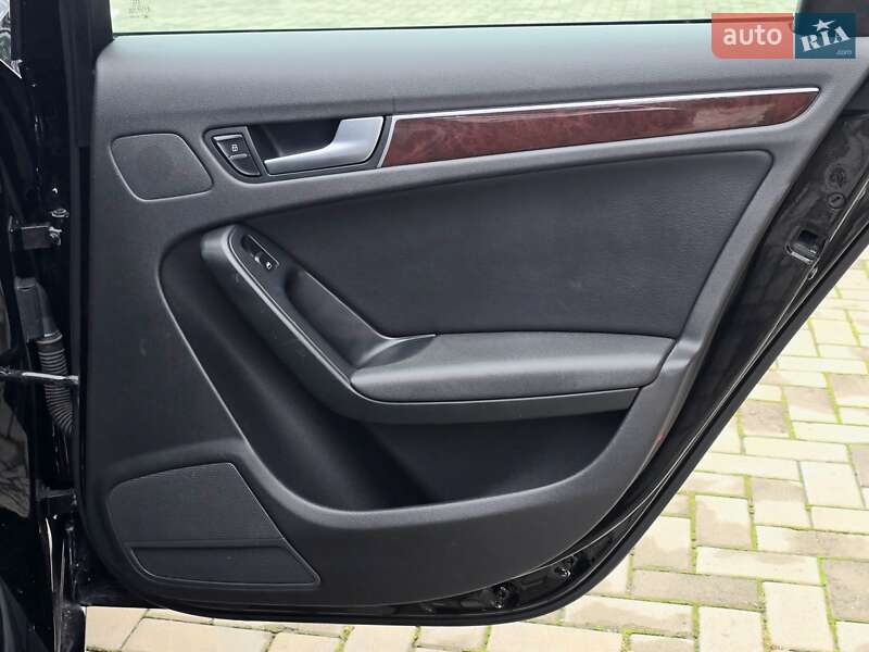 Універсал Audi A4 2011 в Харкові