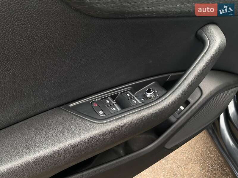 Седан Audi A4 2017 в Виннице