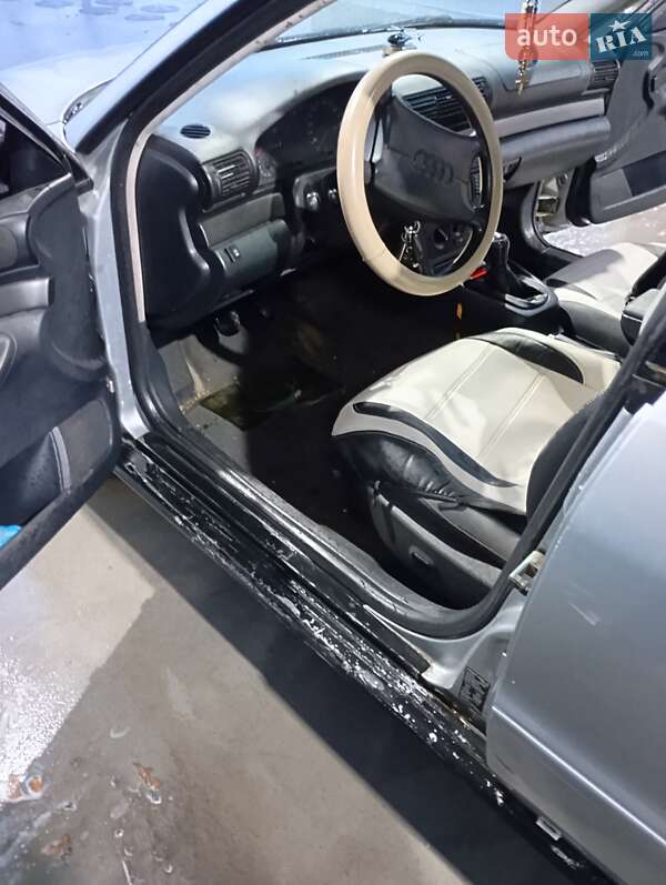 Седан Audi A4 1997 в Александрие фото 4 Седан Audi A4 1997 в Александрие