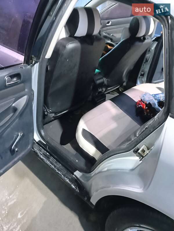 Седан Audi A4 1997 в Александрие фото 5 Седан Audi A4 1997 в Александрие