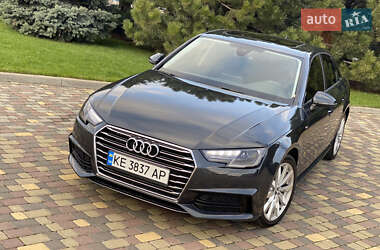 Седан Audi A4 2018 в Дніпрі