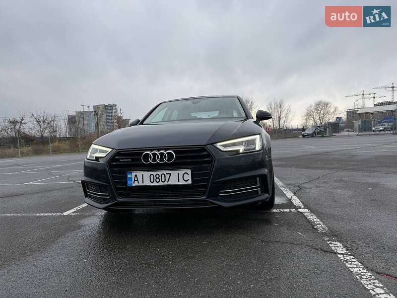 Седан Audi A4 2017 в Киеве