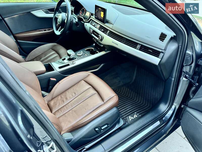 Седан Audi A4 2019 в Виннице