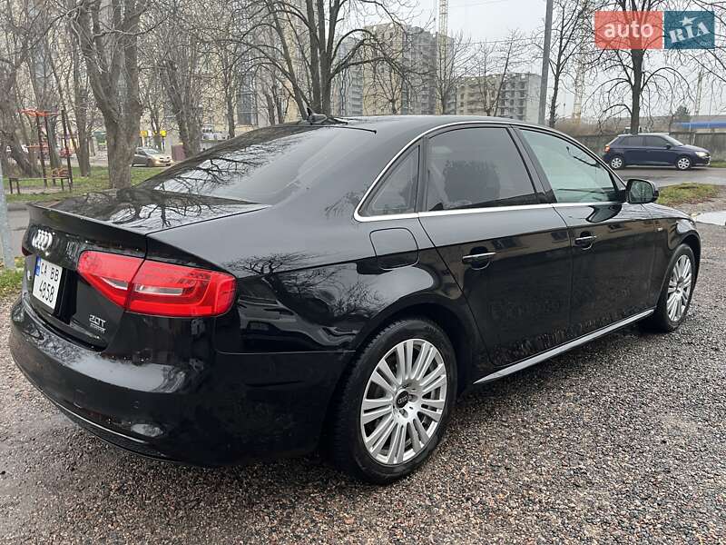 Седан Audi A4 2015 в Черкасах