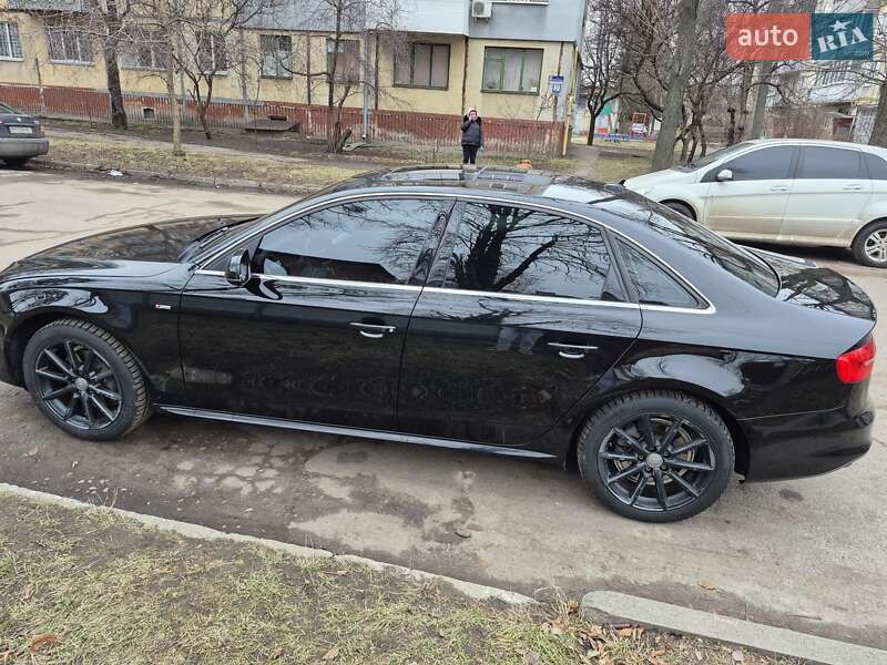 Седан Audi A4 2015 в Сумах