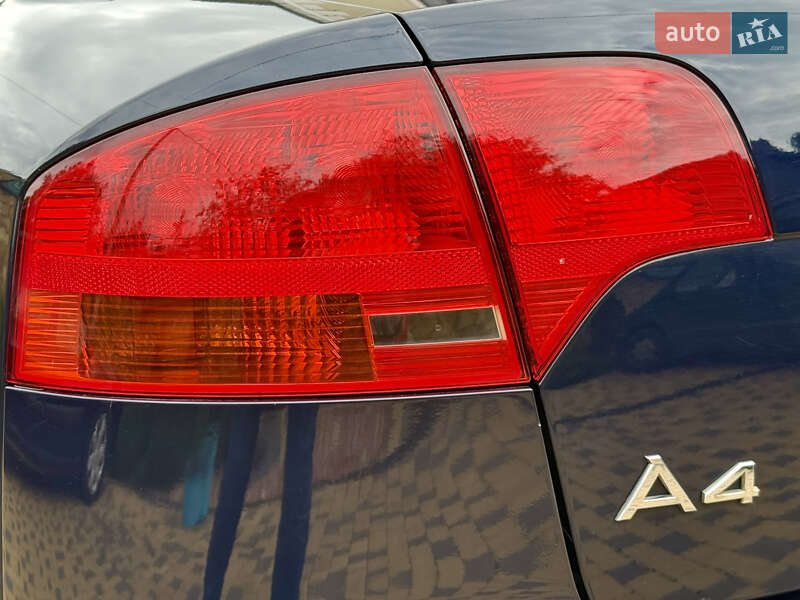 Седан Audi A4 2006 в Могилев-Подольске