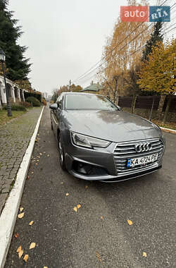 Седан Audi A4 2018 в Києві