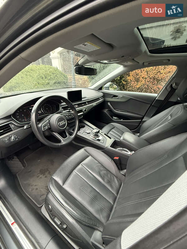 Седан Audi A4 2018 в Києві
