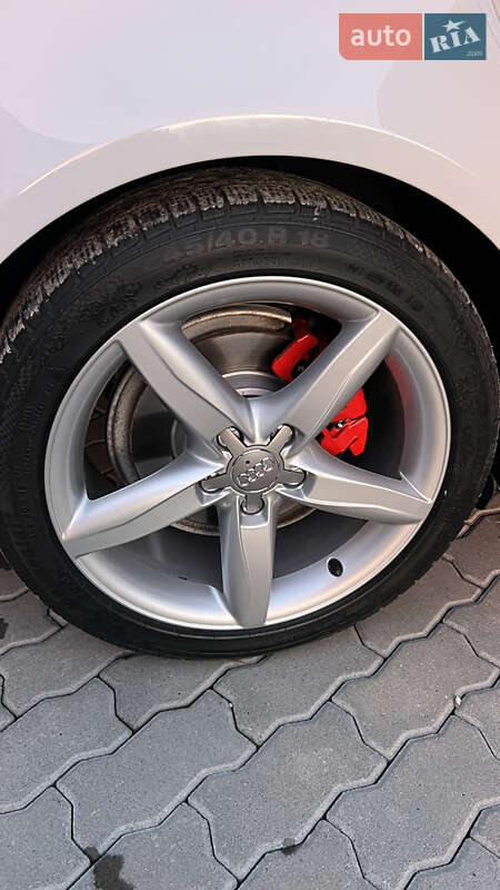 Універсал Audi A4 2014 в Калуші