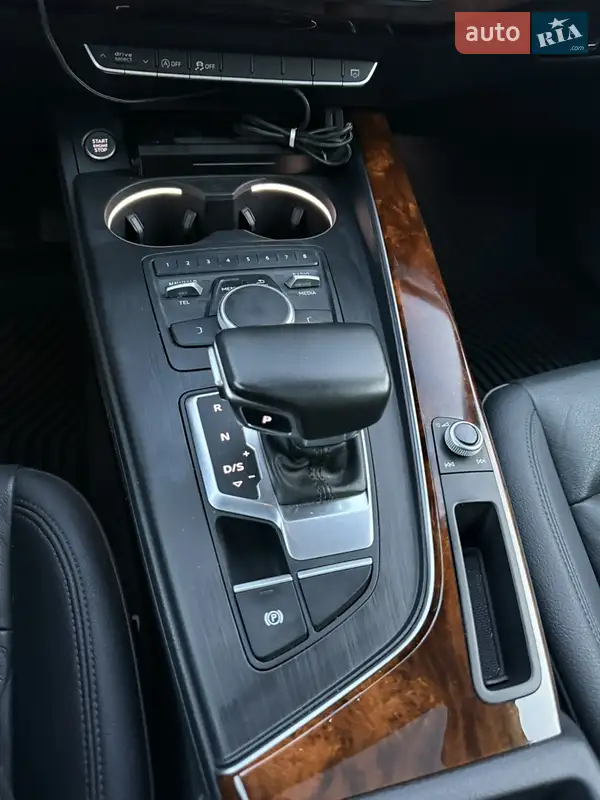 Audi A4 2016 VIN WAUANAF42HN038217 фото оголошення 24 з 75