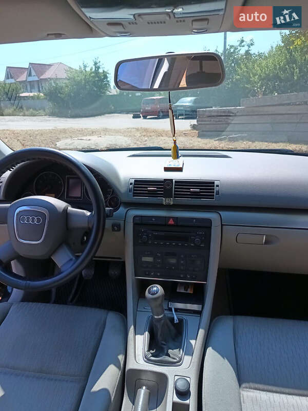 Седан Audi A4 2005 в Полтаве