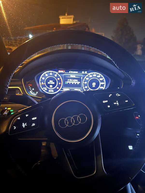 Седан Audi A4 2018 в Харкові