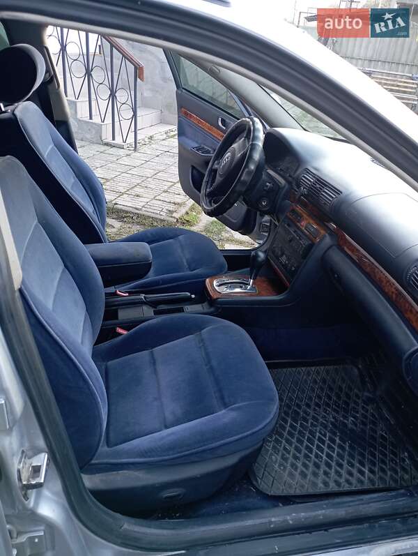 Універсал Audi A4 1999 в Тернополі